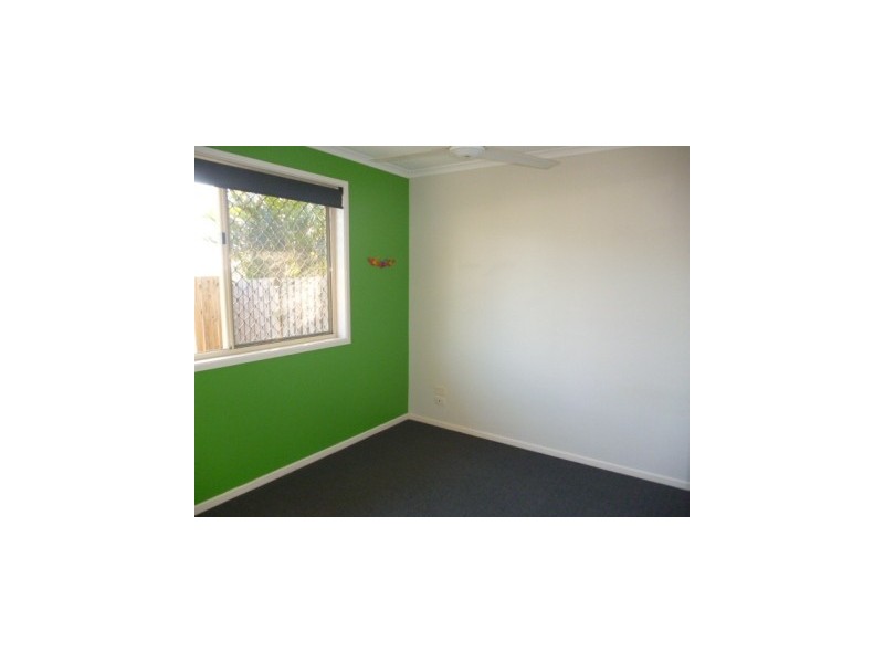 9 Preston Street, Point Vernon QLD 4655