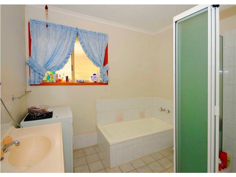 44 Haydn Drive, Kawungan QLD 4655