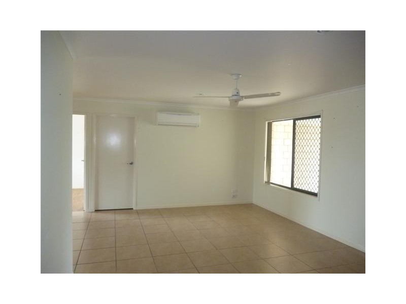 101 Martin Street, Point Vernon QLD 4655