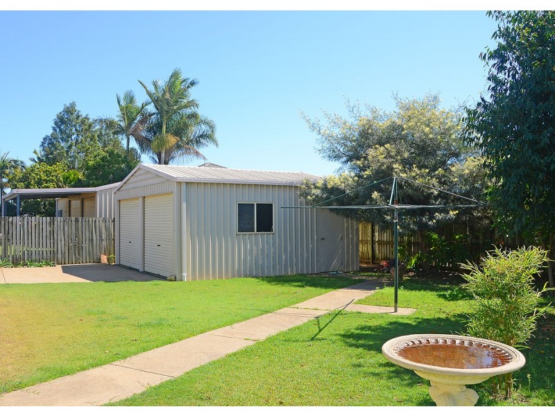 20 Vicki Parade, Torquay QLD 4655