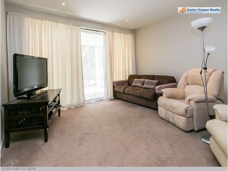 209/468 Esplanade, Torquay QLD 4655