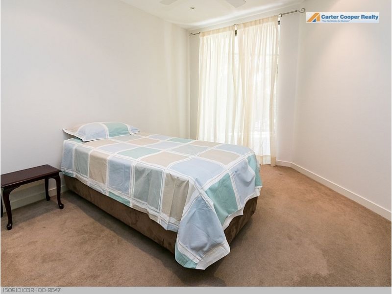 209/468 Esplanade, Torquay QLD 4655