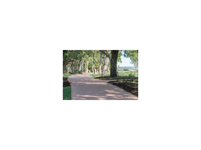 209/468 Esplanade, Torquay QLD 4655