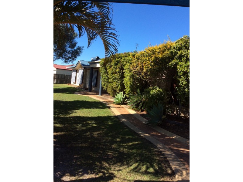 4 Glen Eagles Close, Wondunna QLD 4655