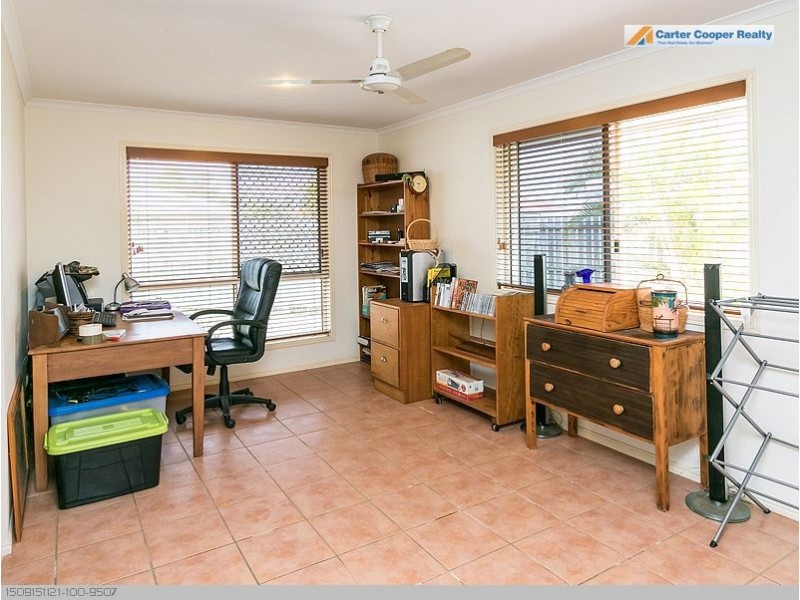 17 Elliot Court, Eli Waters QLD 4655