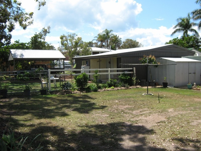 19 Pineapple Avenue, Torquay QLD 4655