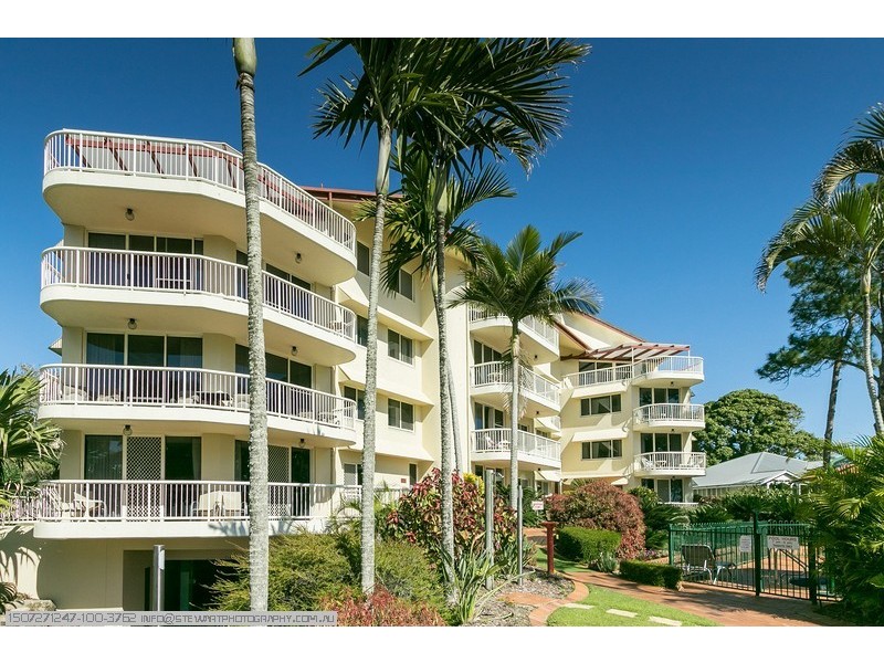 11/451 Esplanade, Torquay QLD 4655