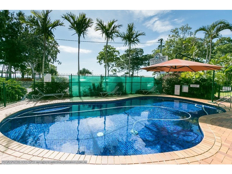 11/451 Esplanade, Torquay QLD 4655
