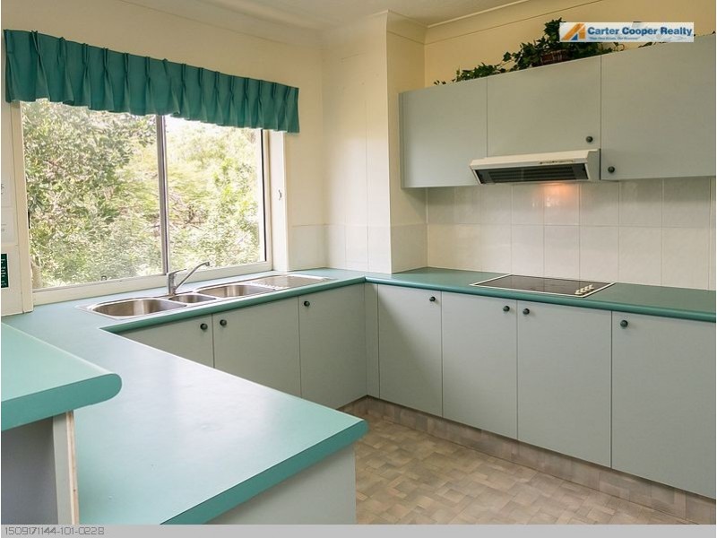 11/451 Esplanade, Torquay QLD 4655