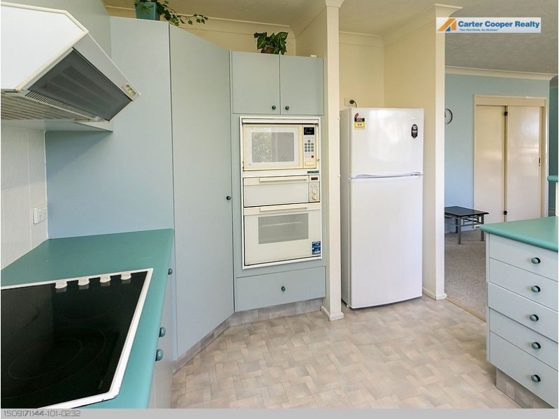 11/451 Esplanade, Torquay QLD 4655