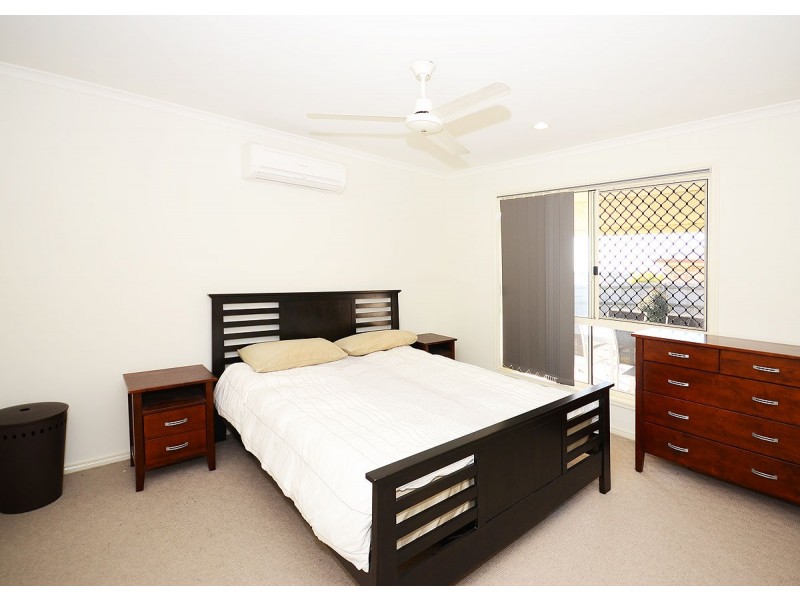 38 Picadilly Circuit, Urraween QLD 4655