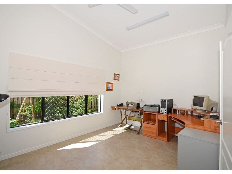 16 Dugong Street, Pialba QLD 4655