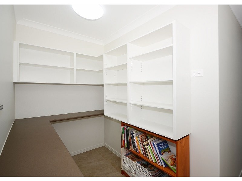 16 Dugong Street, Pialba QLD 4655