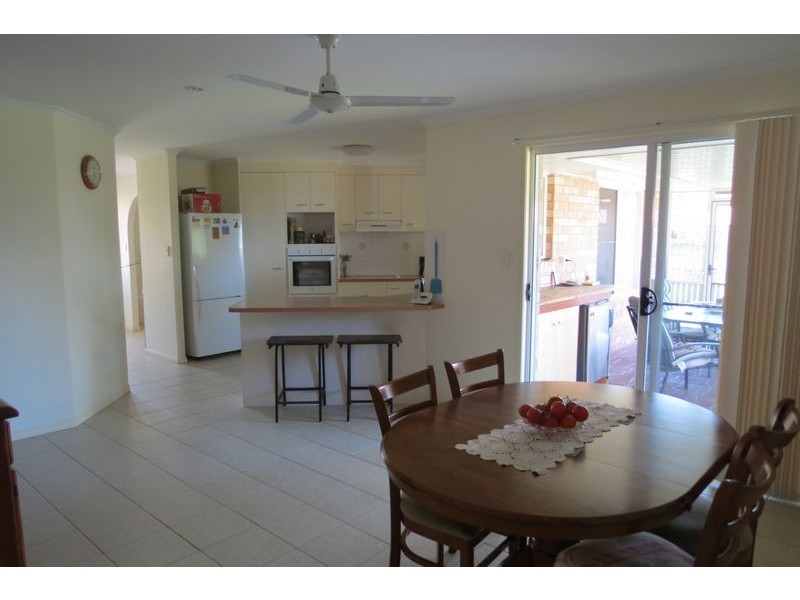 3 Ruddiman Court, Torquay QLD 4655