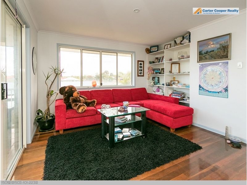 182 Pulgul Street, Urangan QLD 4655