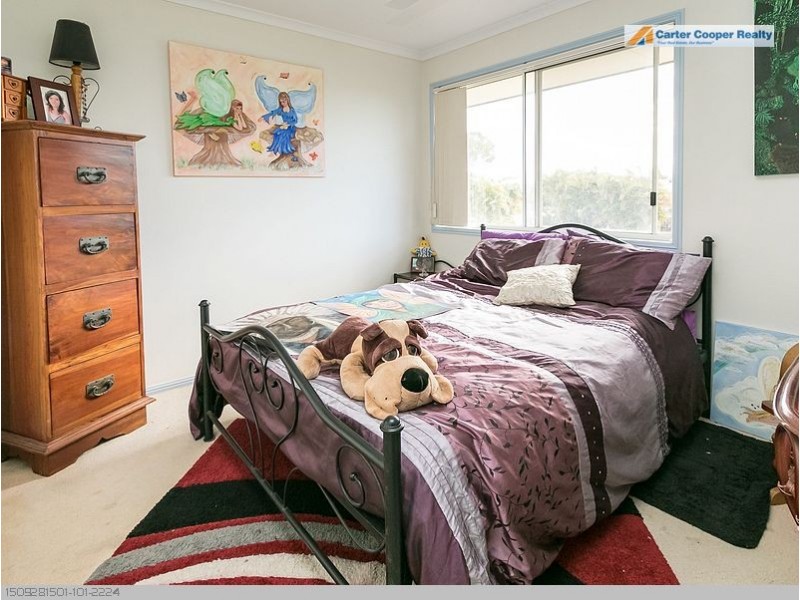 182 Pulgul Street, Urangan QLD 4655