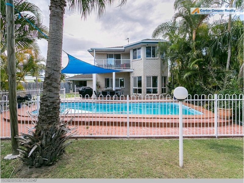 182 Pulgul Street, Urangan QLD 4655