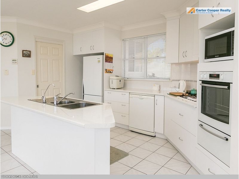 27 Royal Drive, Kawungan QLD 4655