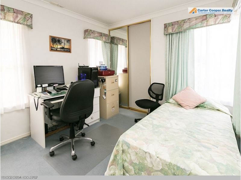 27 Royal Drive, Kawungan QLD 4655