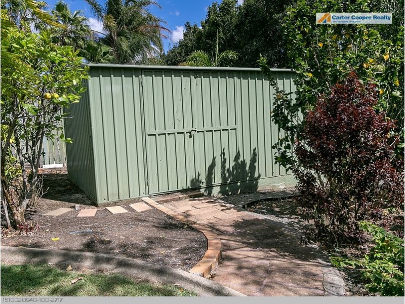 27 Royal Drive, Kawungan QLD 4655