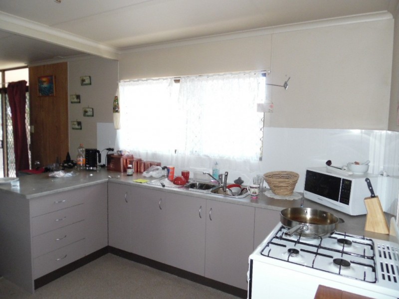 36 Neils Street, Pialba QLD 4655