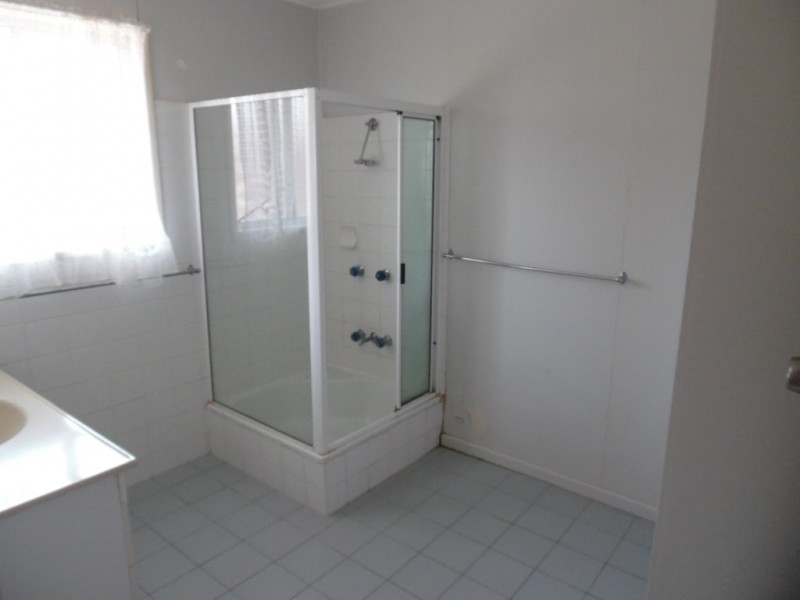71 Long Street, Point Vernon QLD 4655