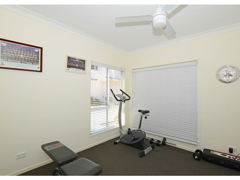 36/71 Elizabeth Street, Urangan QLD 4655