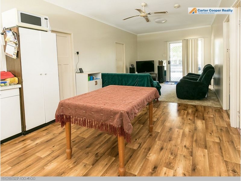 20 Kent Street, Urangan QLD 4655