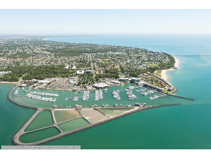 20 Kent Street, Urangan QLD 4655