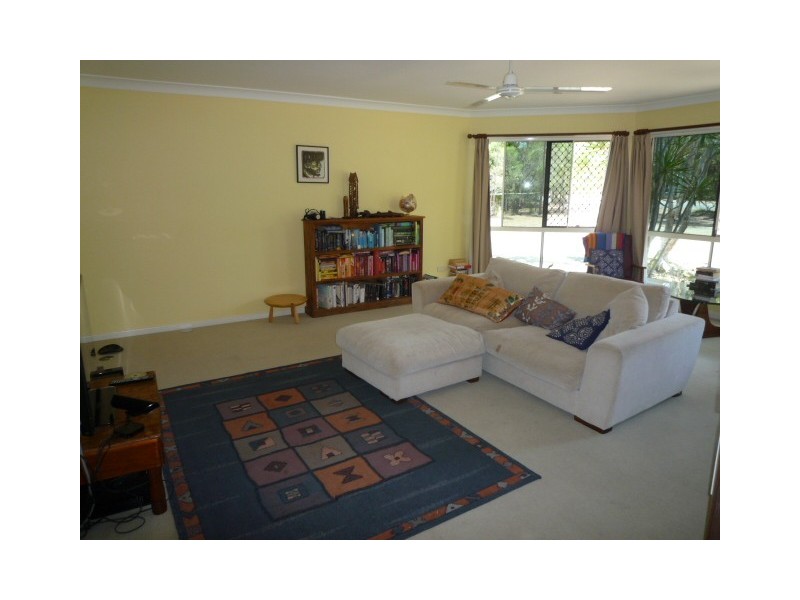 69 Washington Drive, Wondunna QLD 4655