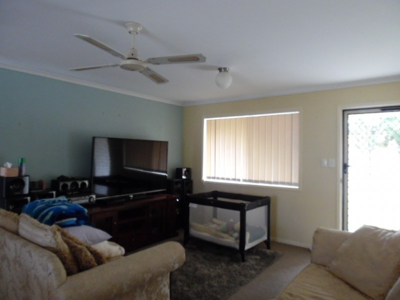 17 Chancellor Drive, Urraween QLD 4655