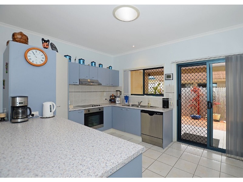 48, 34 Elizabeth Street, Urangan QLD 4655