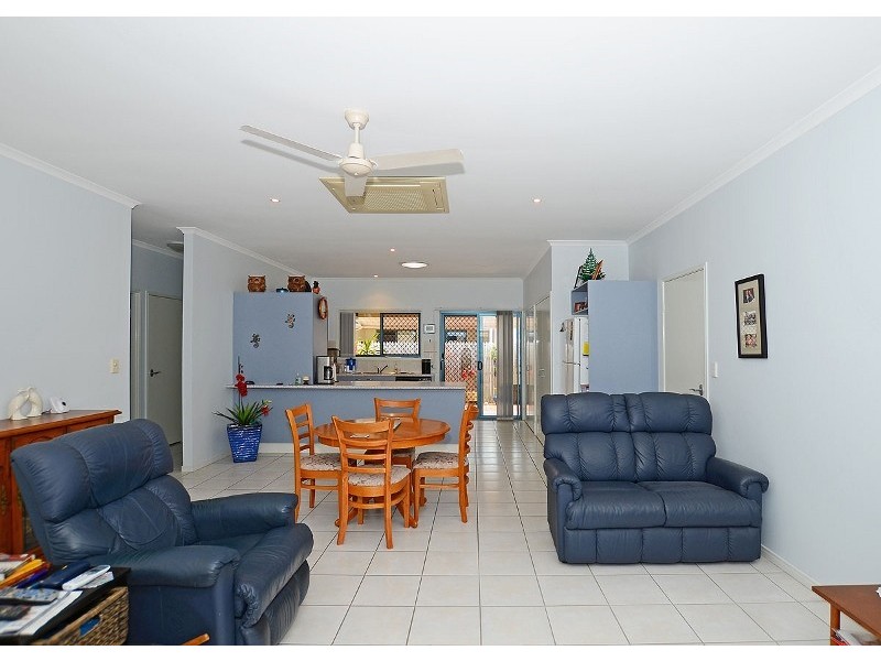 48, 34 Elizabeth Street, Urangan QLD 4655