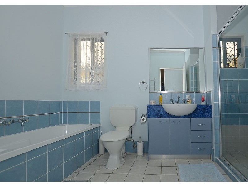 48, 34 Elizabeth Street, Urangan QLD 4655