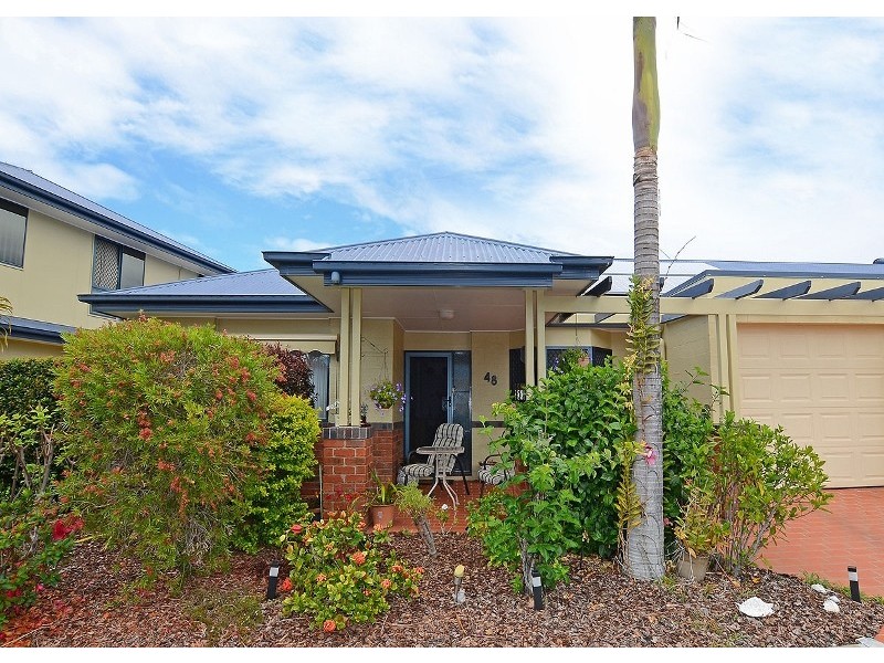 48, 34 Elizabeth Street, Urangan QLD 4655