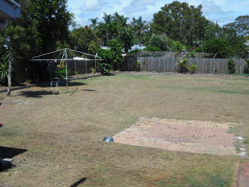 49 King Street, Urangan QLD 4655