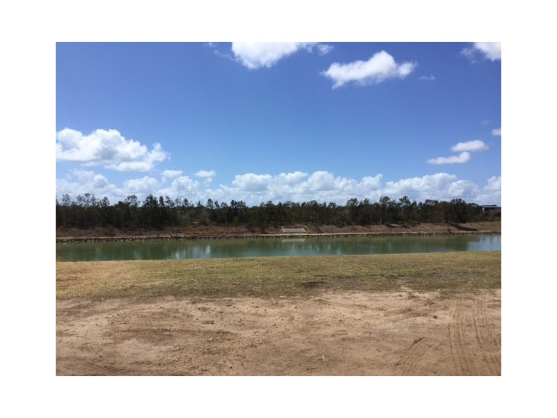 9 Kirra Court, Eli Waters QLD 4655