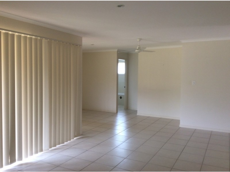32 Spinnaker Drive, Point Vernon QLD 4655