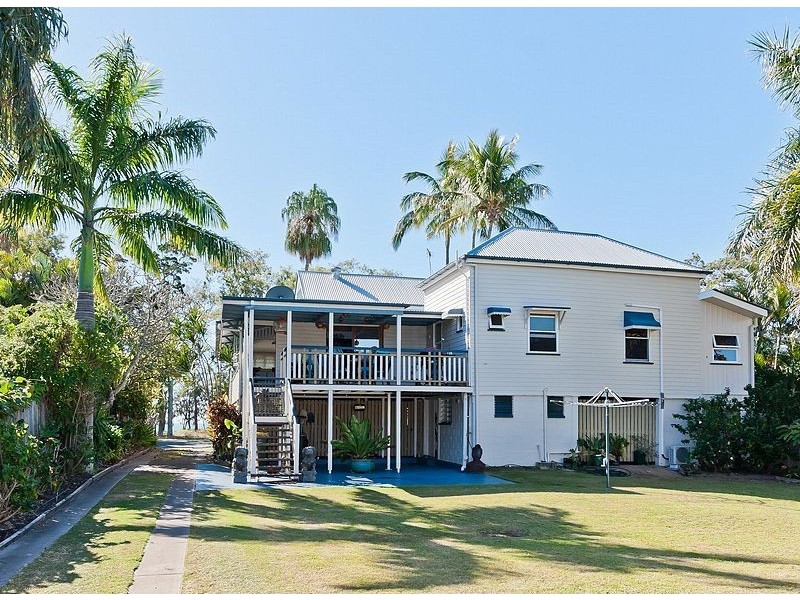 531 Charlton Esplanade, Urangan QLD 4655