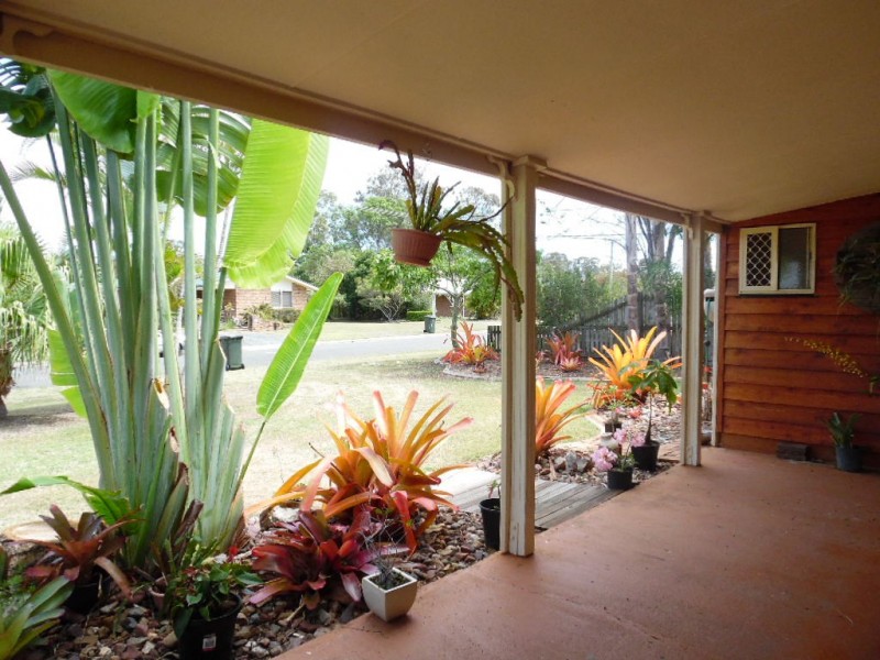 16 Acacia Street, Point Vernon QLD 4655