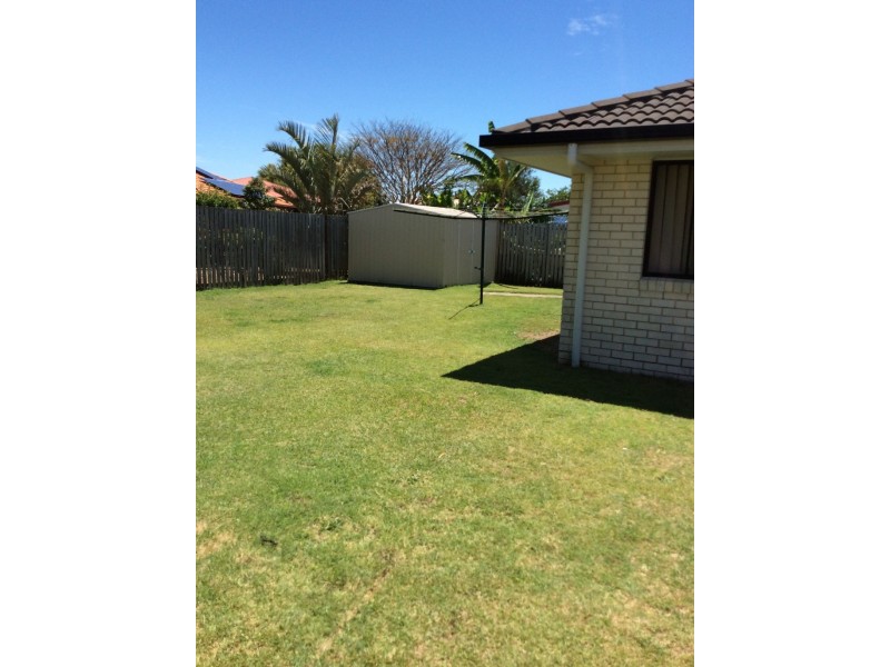 12 Pialba Downs Drive, Eli Waters QLD 4655