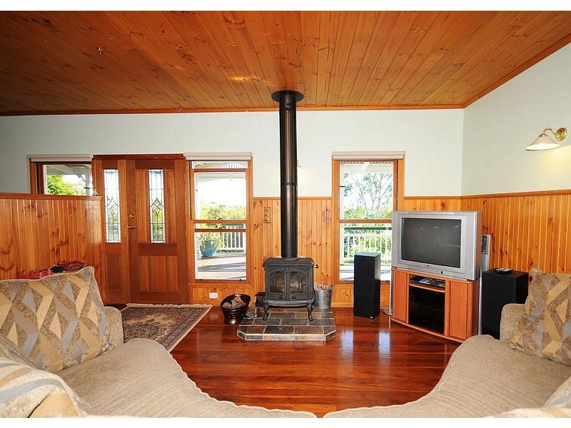 35 Hamilton Drive, Craignish QLD 4655