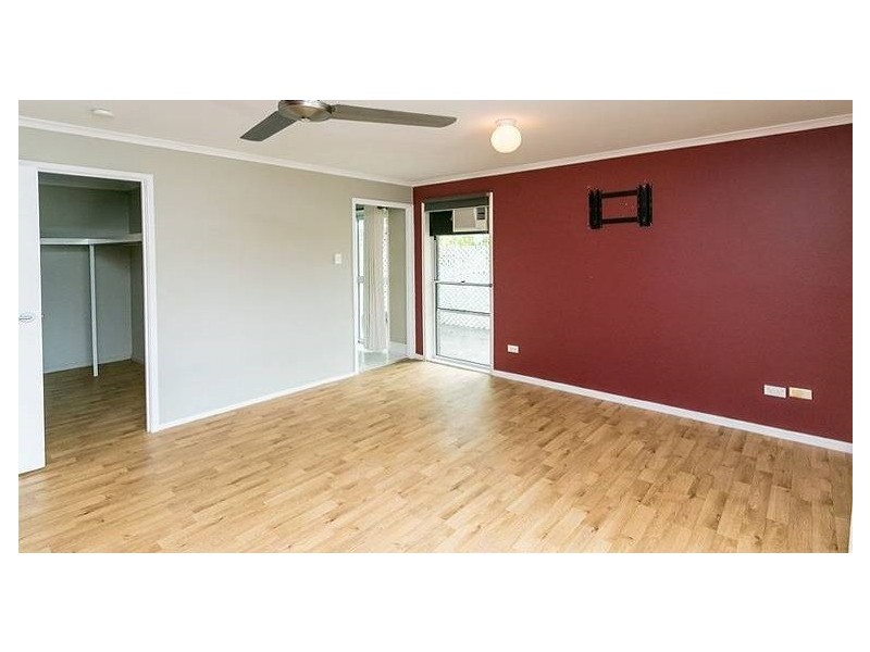 16 Garden Drive, Urangan QLD 4655