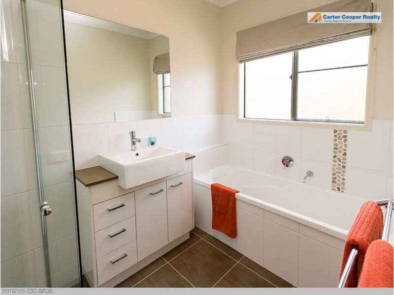 21 Heathland Avenue, Wondunna QLD 4655