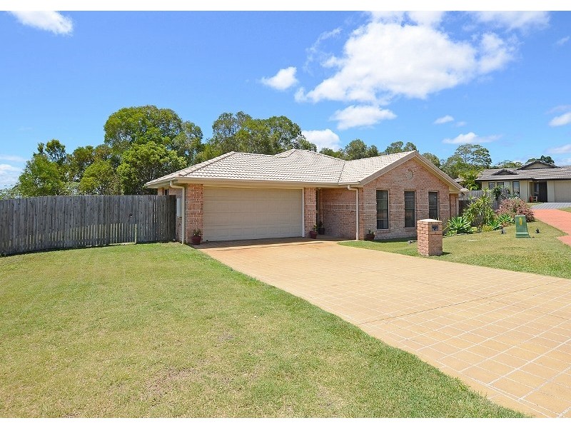 16 Peat Court, Nikenbah QLD 4655