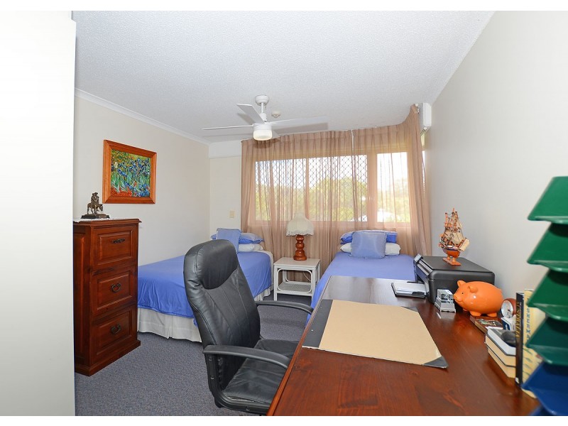 17/386 Esplanade, Torquay QLD 4655