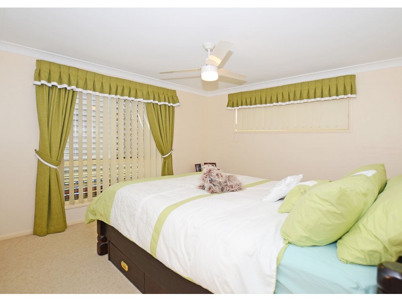 14 Turnbull Court, Urangan QLD 4655