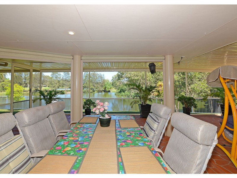 14 Turnbull Court, Urangan QLD 4655