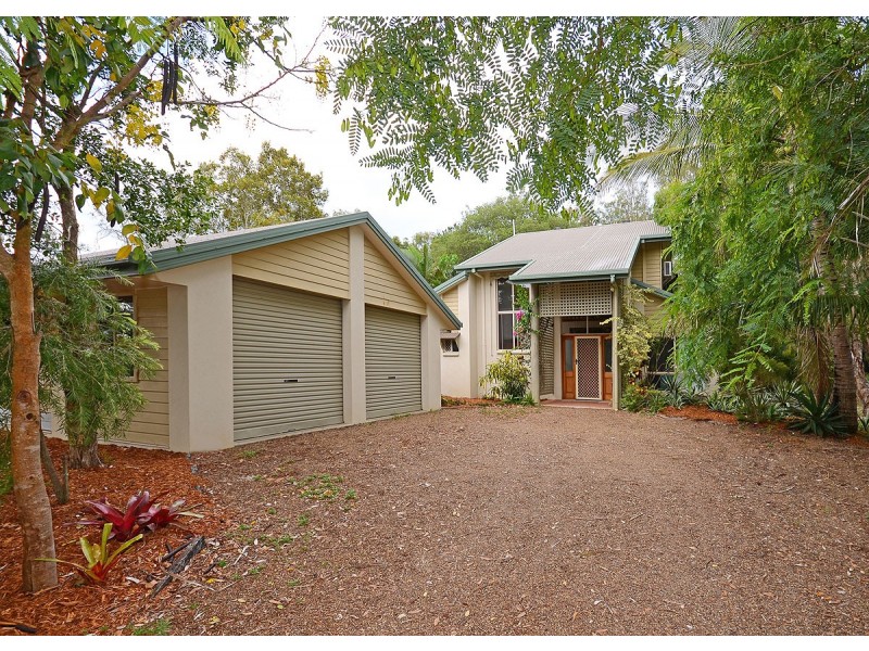 138 Kingfisher Parade, Toogoom QLD 4655