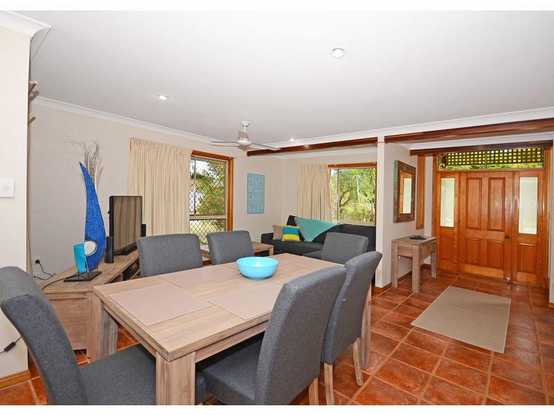 138 Kingfisher Parade, Toogoom QLD 4655